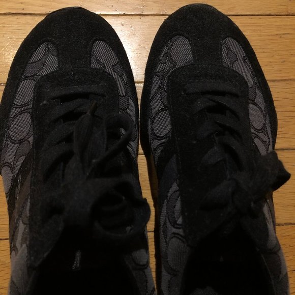 Brand New Coach "Kelson" Gray Black Signature Jacquard Suede Trim Sneakers - Picture 4 of 10